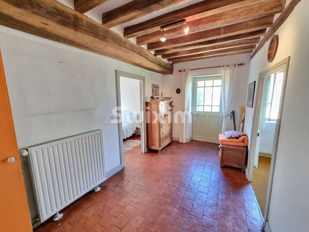 Maison à DORNECY