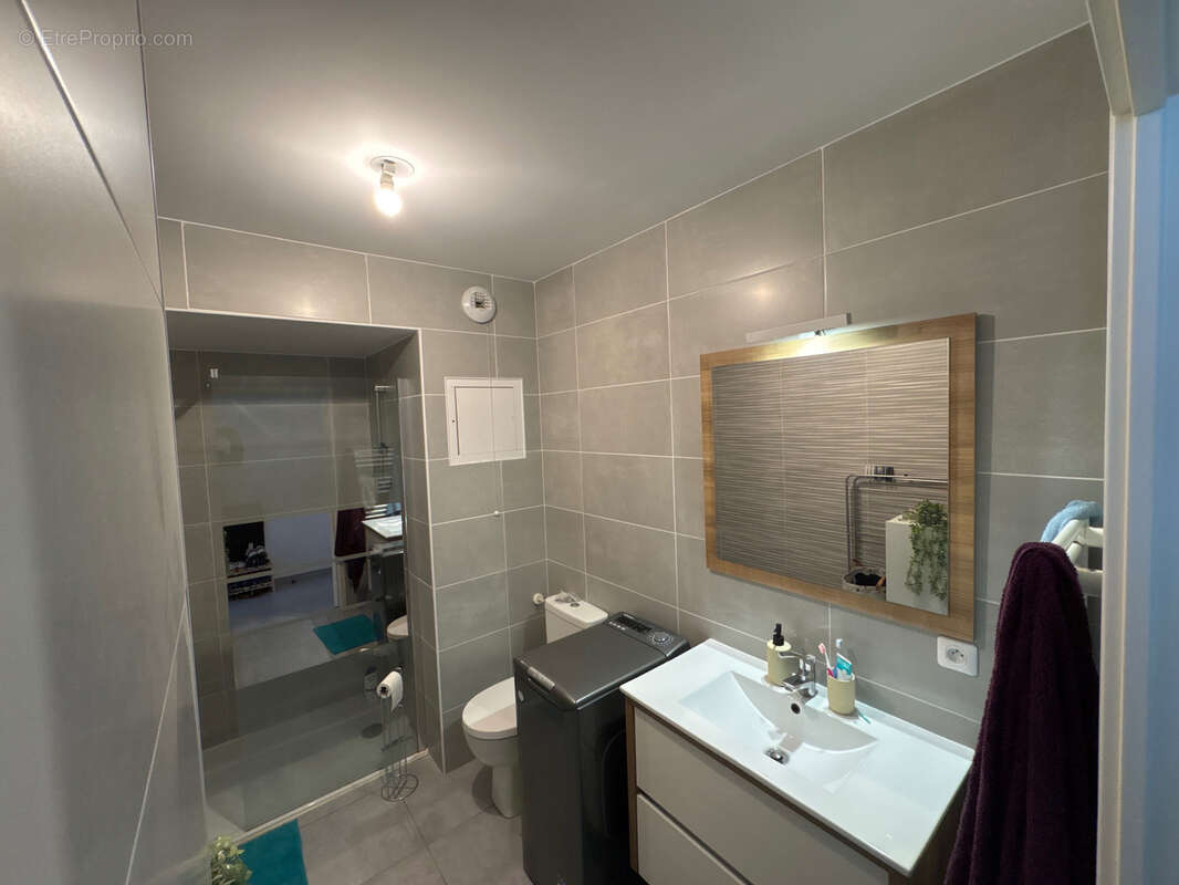 Appartement à HYERES