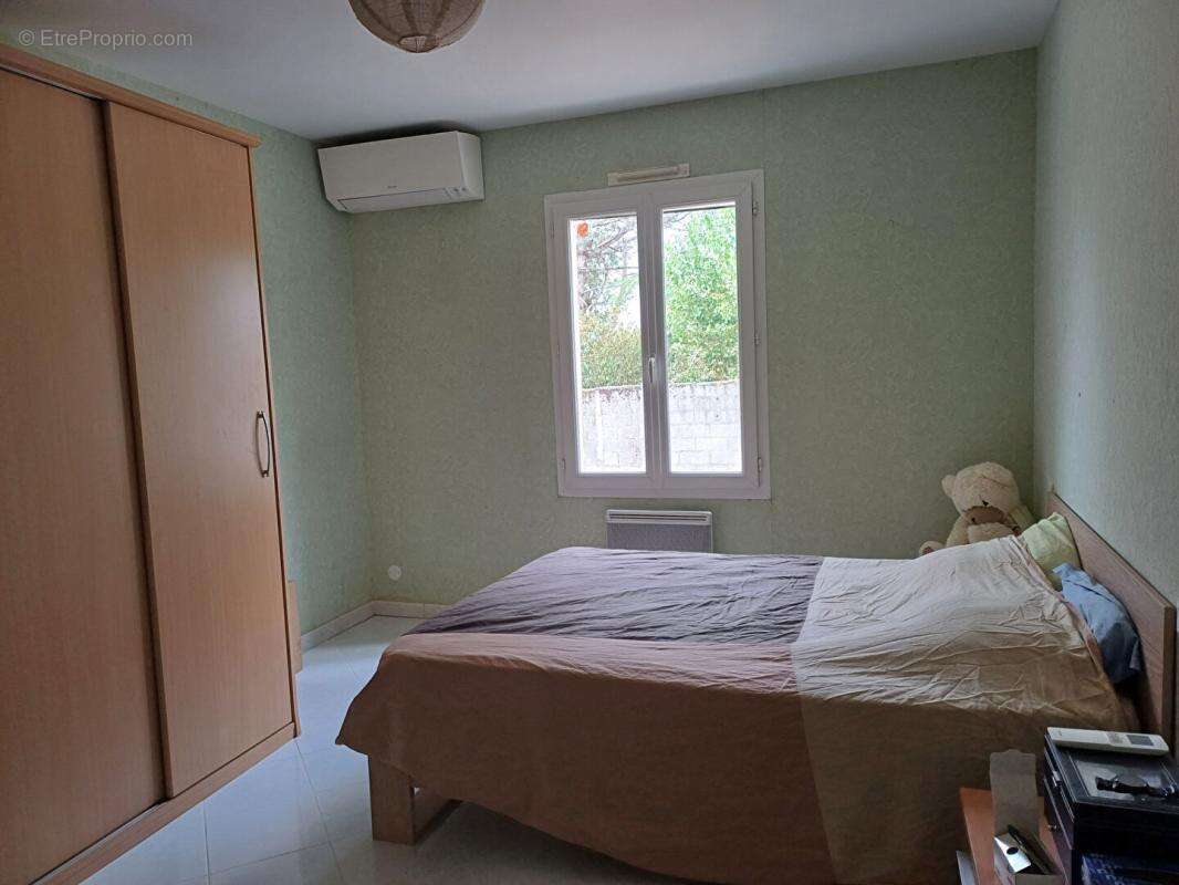 Saint Gelais - Plain-pied 4 chambres - photo 9