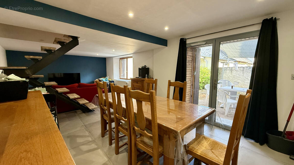 Maison à CHENONCEAUX