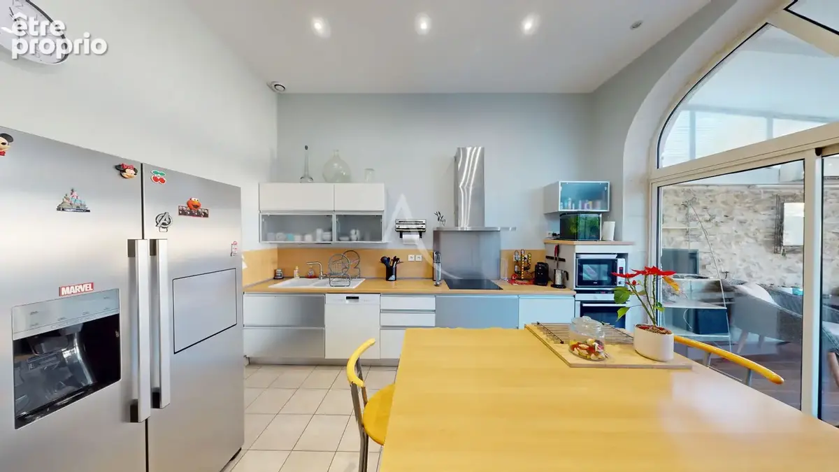 A VENDRE Maison Uchaud 8 pièce(s) 211 m2 - photo 12
