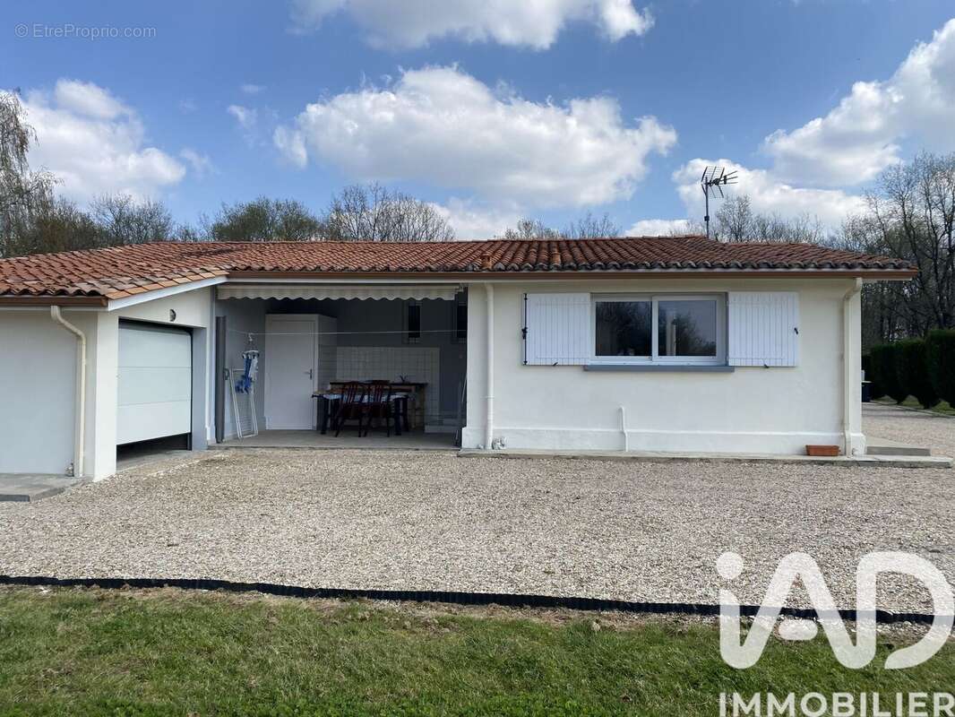 Photo 6 - Maison à COUTRAS