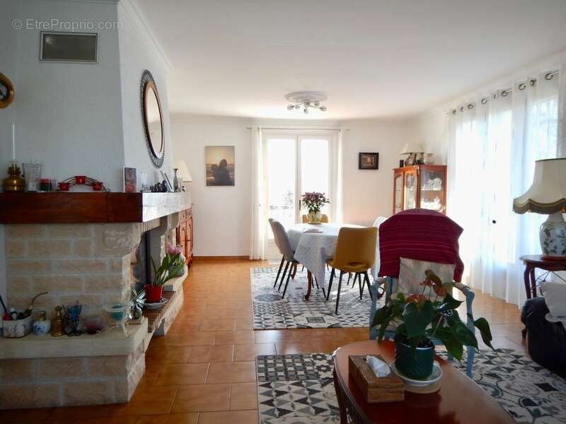 Maison à TRELISSAC