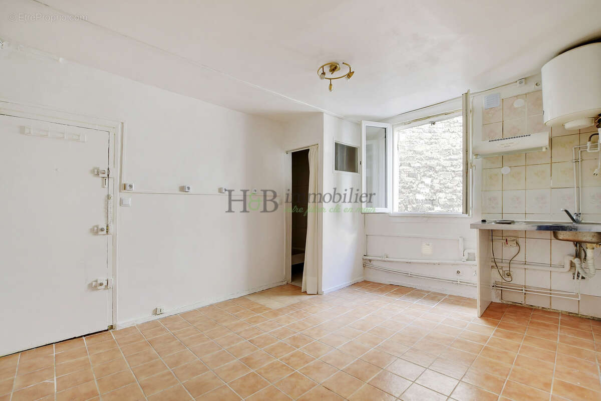 Appartement à PARIS-9E