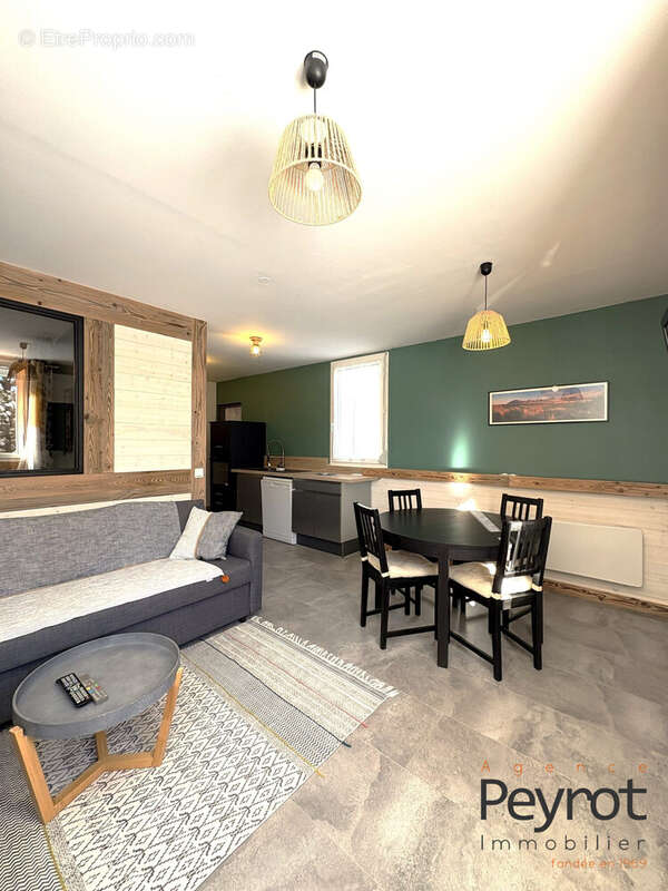 Appartement à FONT-ROMEU-ODEILLO-VIA