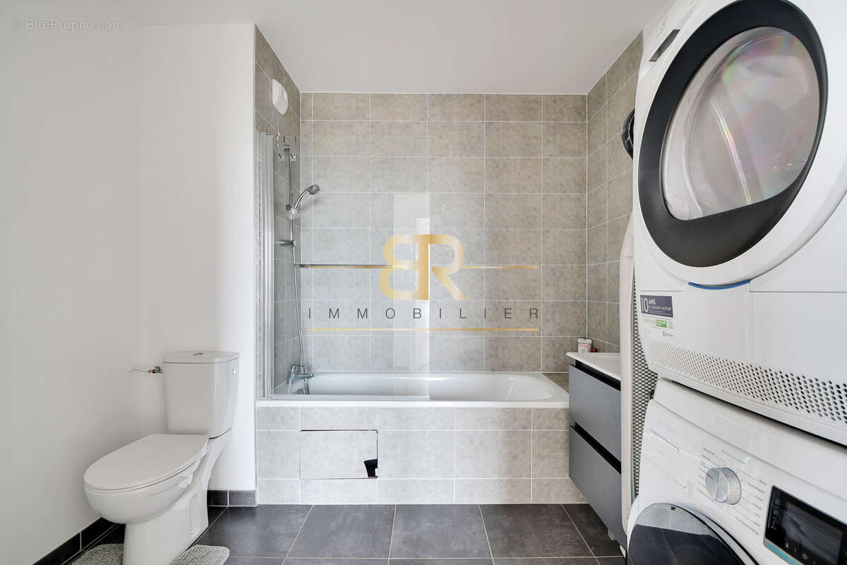 Appartement à ASNIERES-SUR-SEINE