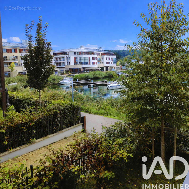 Photo 2 - Appartement à L'ISLE-ADAM