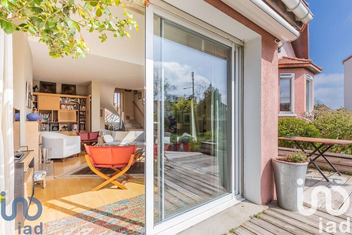 Photo 7 - Maison à VIRY-CHATILLON