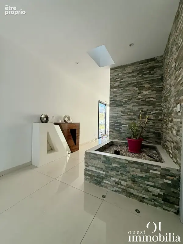 Maison 5 pièces 118 m² à vendre à Thouare-Sur-Loire (44470) - photo 2