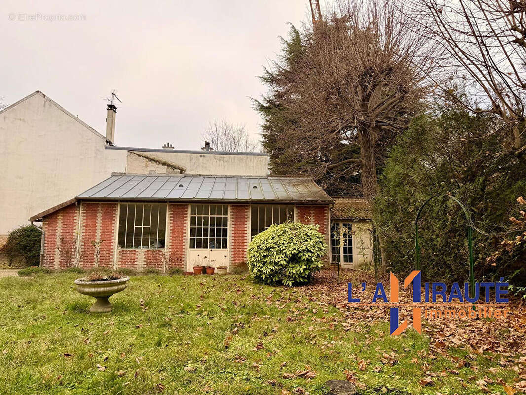 Maison à MAISONS-LAFFITTE