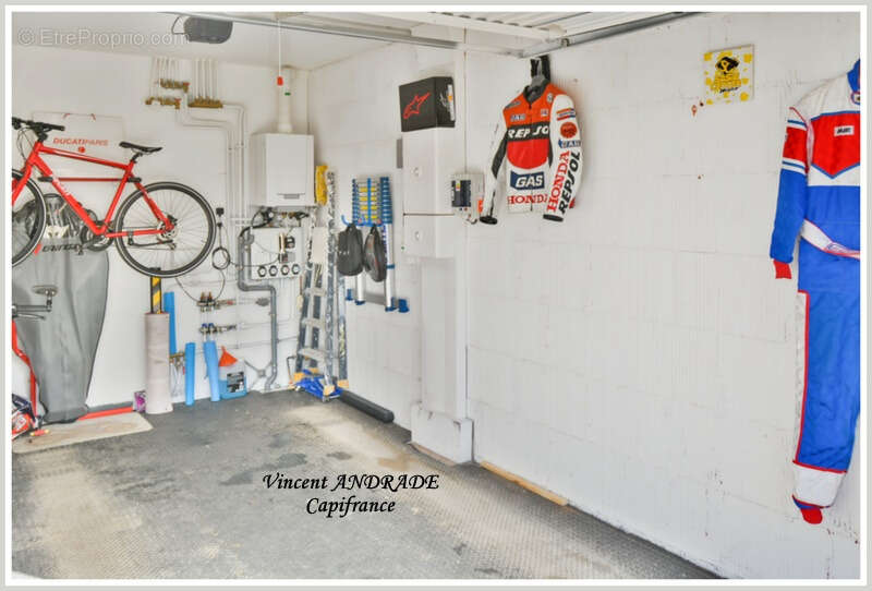 Maison à BRIERES-LES-SCELLES