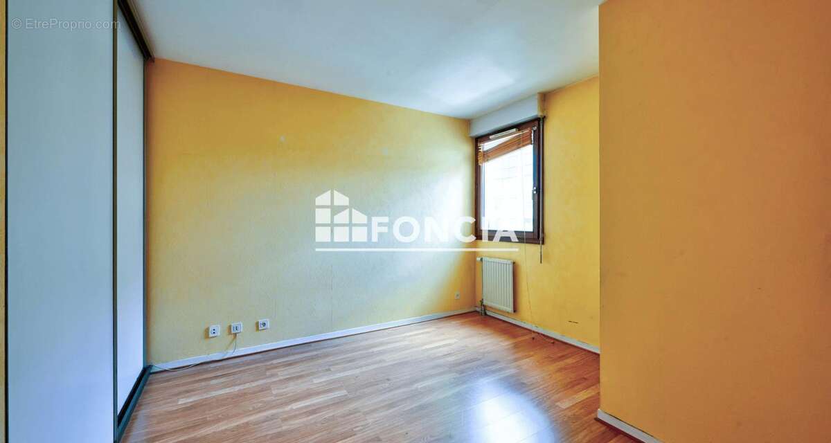 Appartement à MONTIGNY-LE-BRETONNEUX