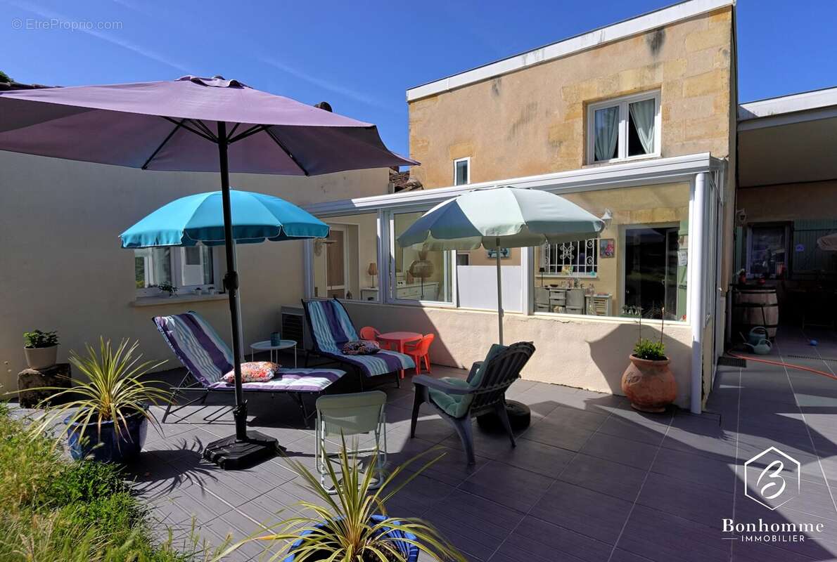 Maison 6 pièces - 148 m² Lestiac sur Garonne - photo 17