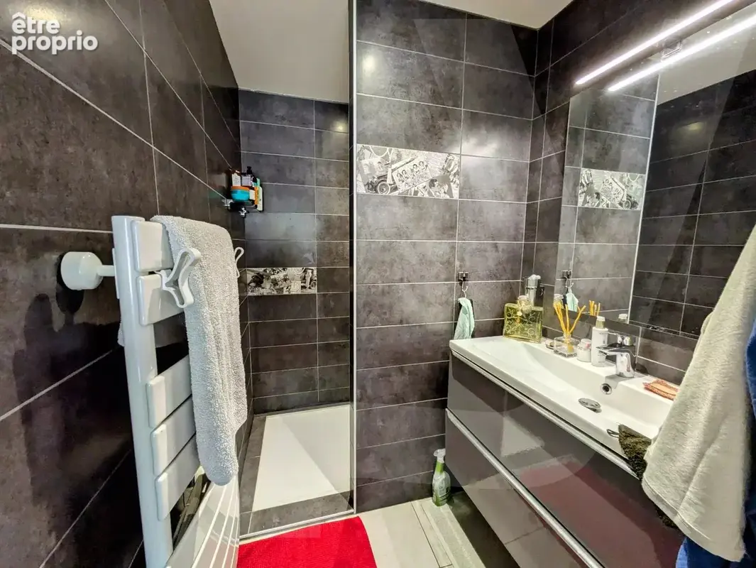 Treillières – maison familiale de charme – 5 chambres – 191 m² habitables – jardin paysagé de 702 m² - photo 8
