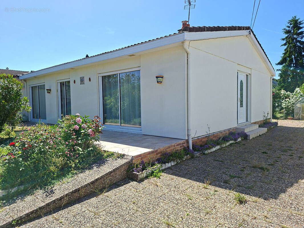 Maison à CHATELLERAULT