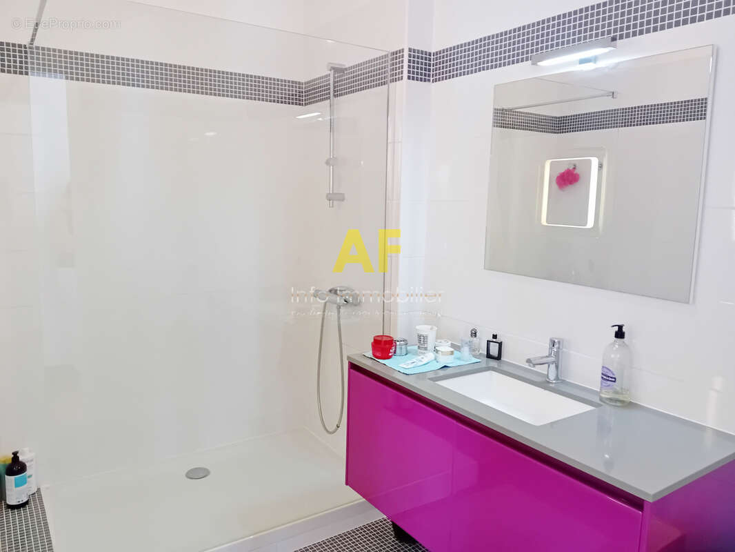Appartement à SAINT-RAPHAEL