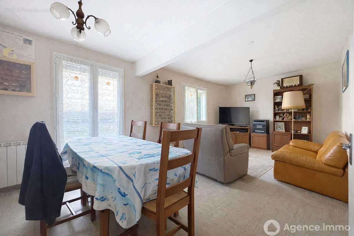 Maison à SULLY-SUR-LOIRE