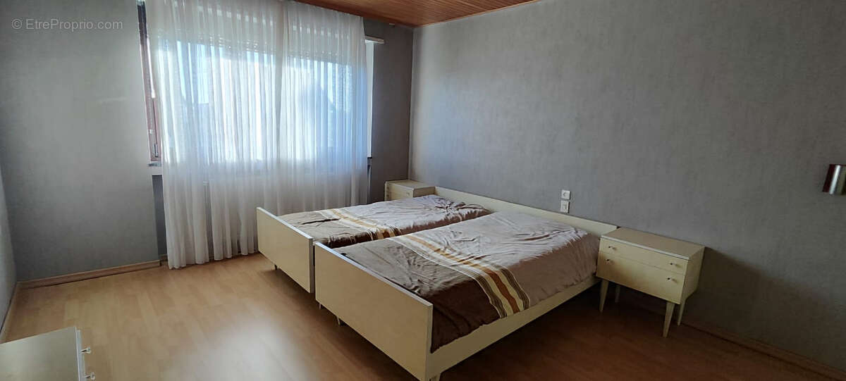 Maison à NEUFGRANGE