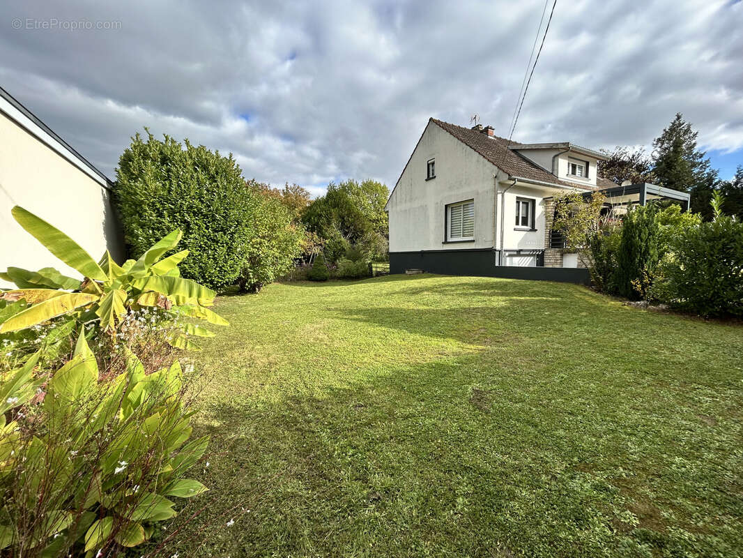 Maison à FRIGNICOURT