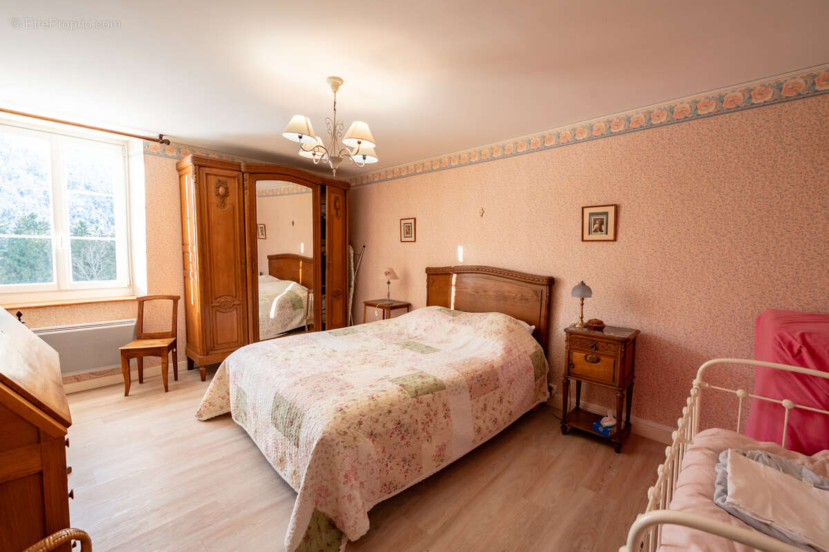 Appartement à JOUGNE