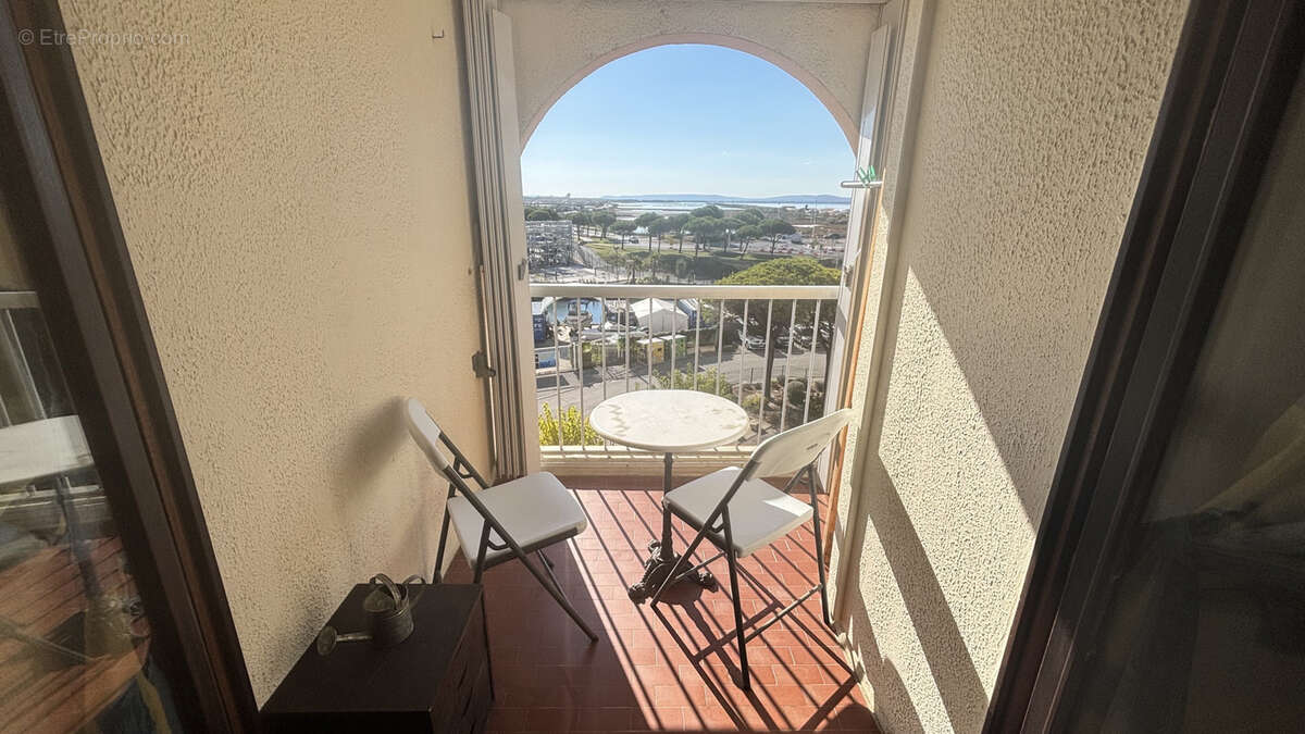 Appartement à CANDILLARGUES