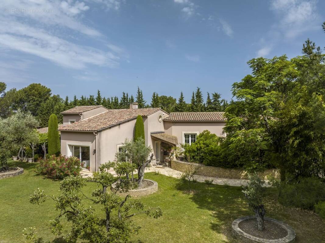 Maison à VAISON-LA-ROMAINE