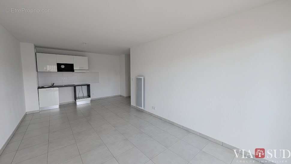 Béziers, Appartement de type 3, grande terrasse et parking - photo 5