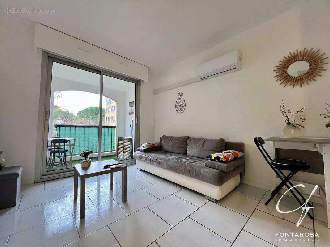 Appartement à FREJUS