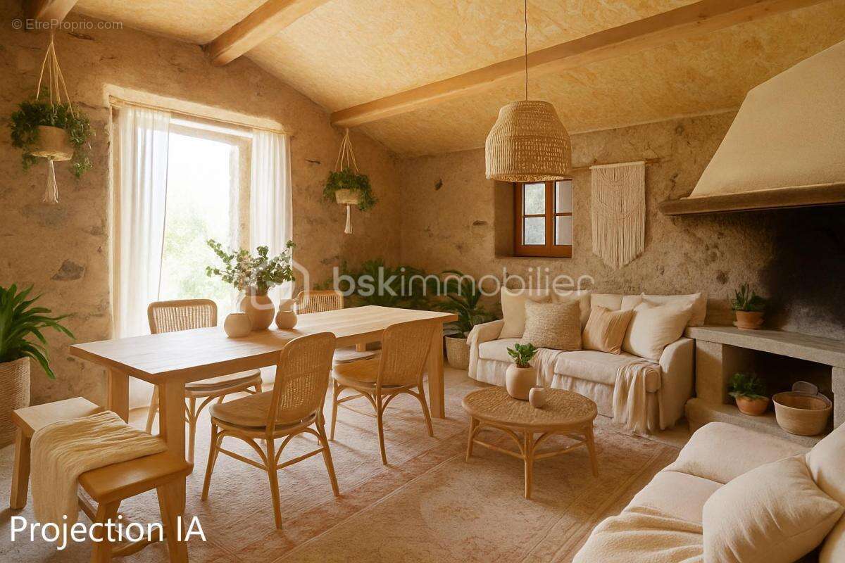 Terrain à LA TOUR-SUR-ORB