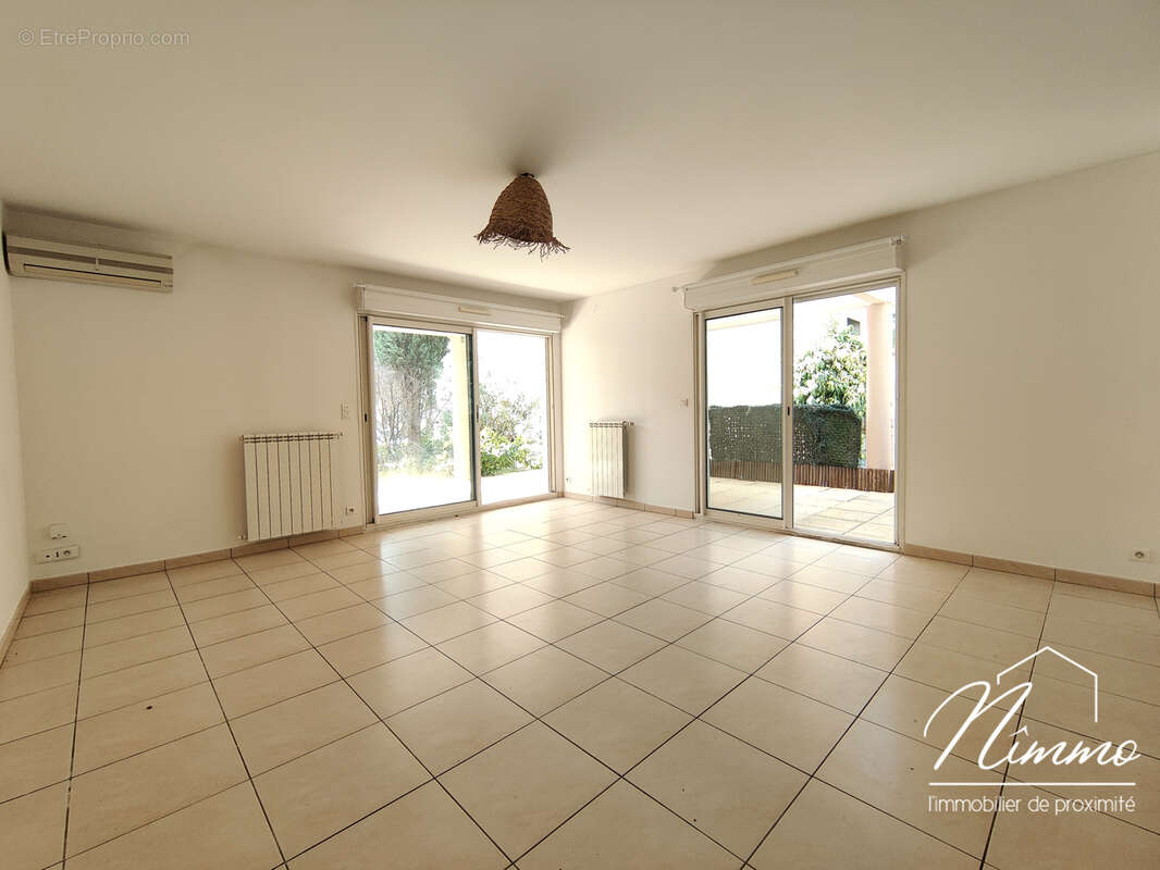 Appartement à NIMES