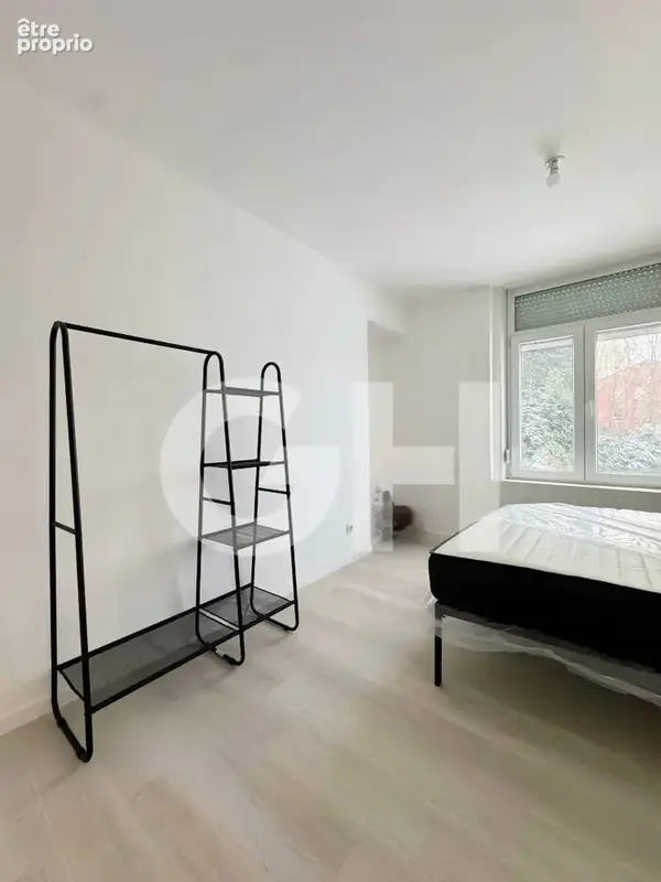 Immeuble rénové à vendre à Maubeuge - Investissement idéal - photo 4