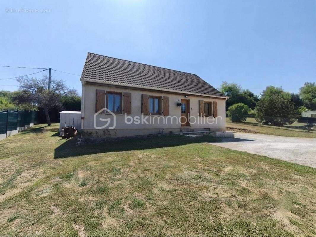 Maison de plain-pied 91 m² – 3 chambres – Terrain de 1100 m² – DPE C - photo 15