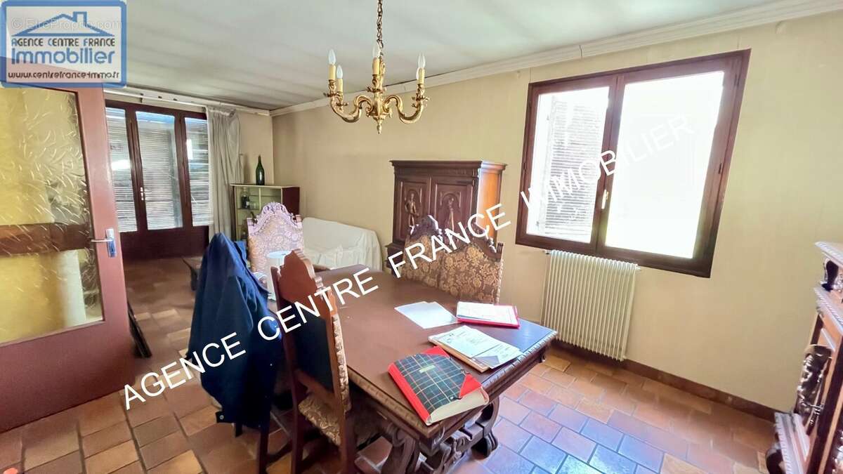 Maison à PRIMELLES