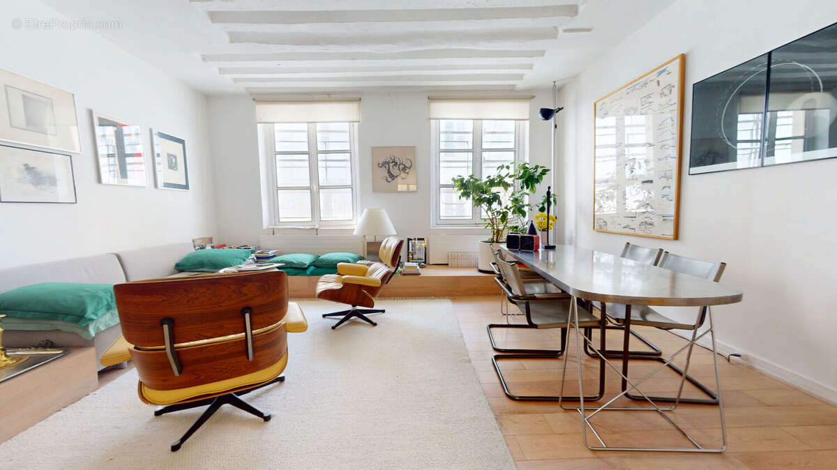 Appartement à PARIS-6E