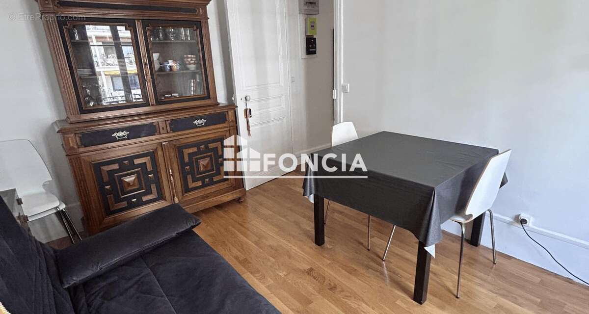 Appartement à PARIS-12E