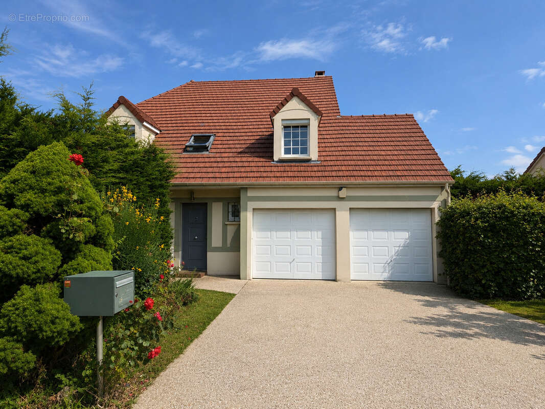 Maison à SAINT-WITZ