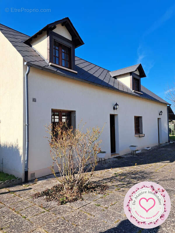 Maison à SAINT-PERE-SUR-LOIRE