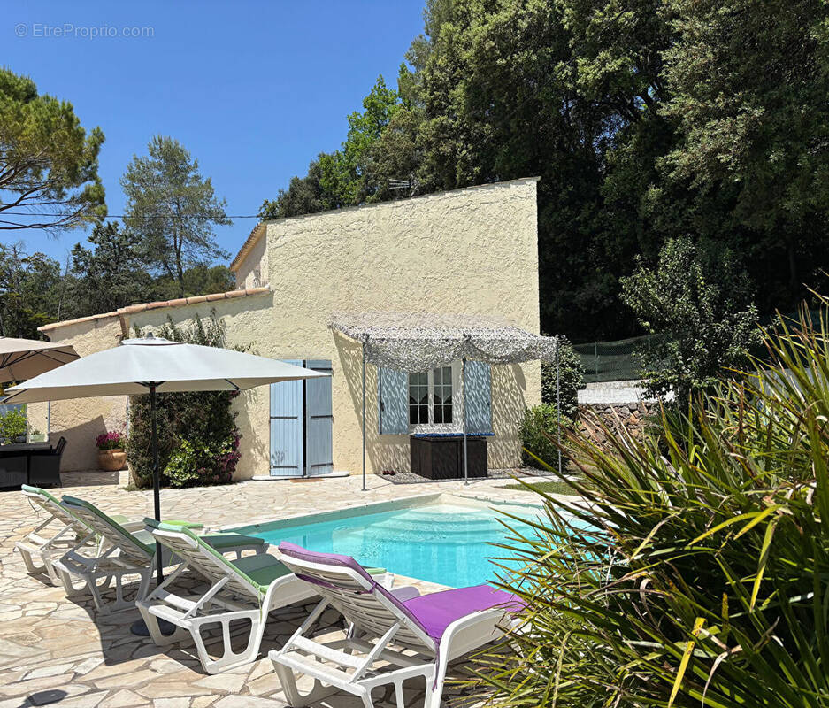 Maison à OPIO