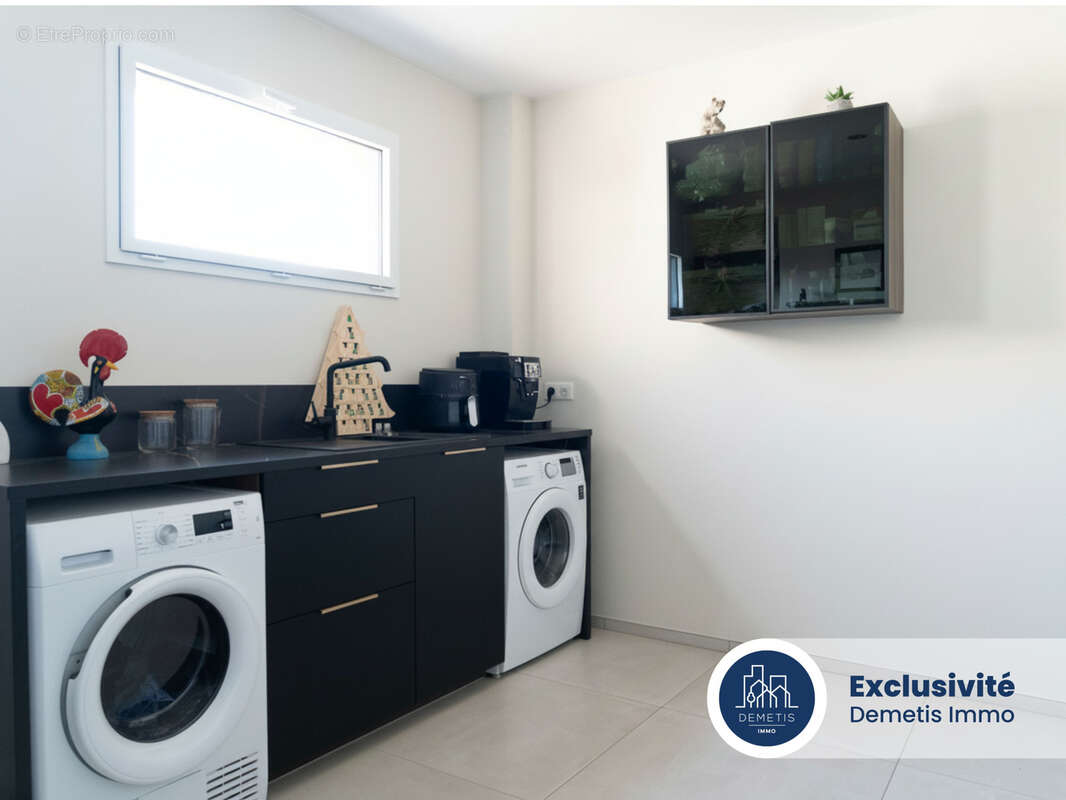 Maison à JOUE-L'ABBE