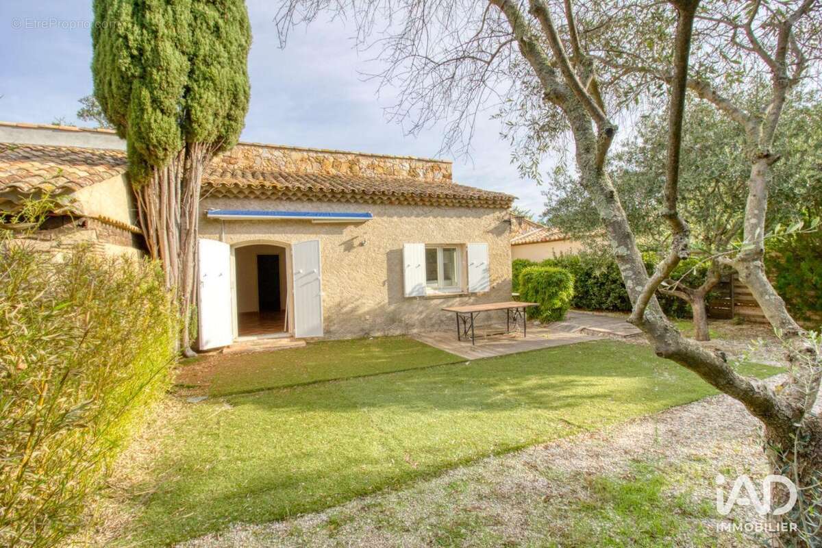 Photo 2 - Maison à PLAN-DE-LA-TOUR