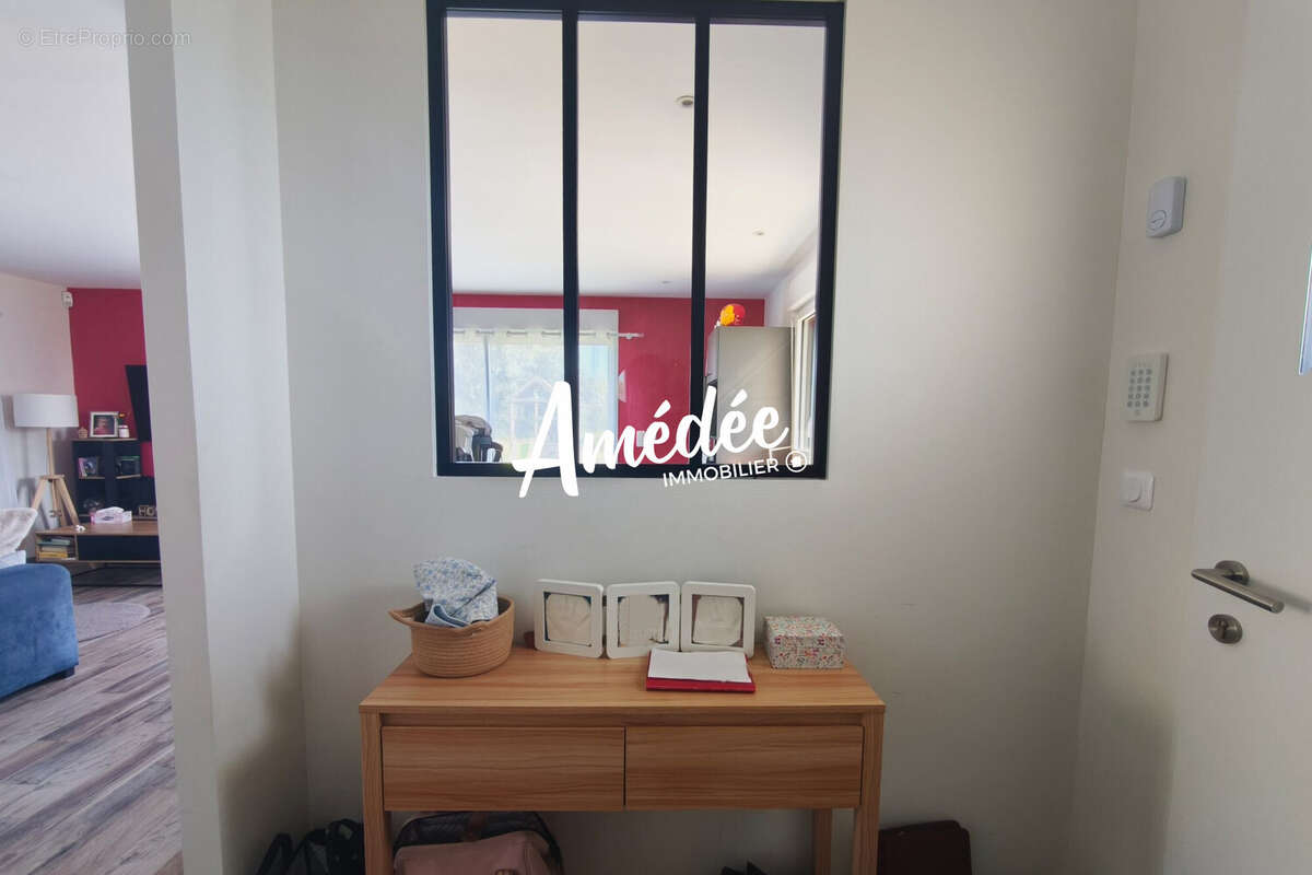 Maison 99 m² à Belmont-Bretenoux  - photo 8