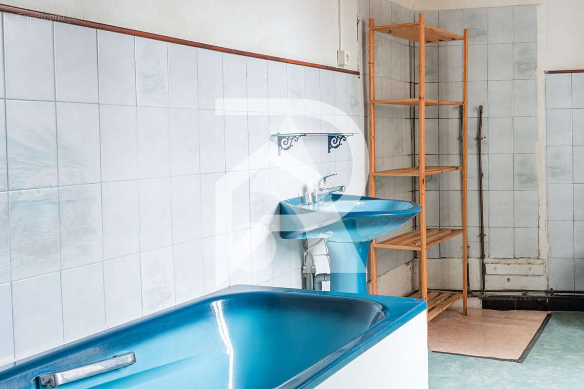 Maison à SAINT-AMAND-LES-EAUX