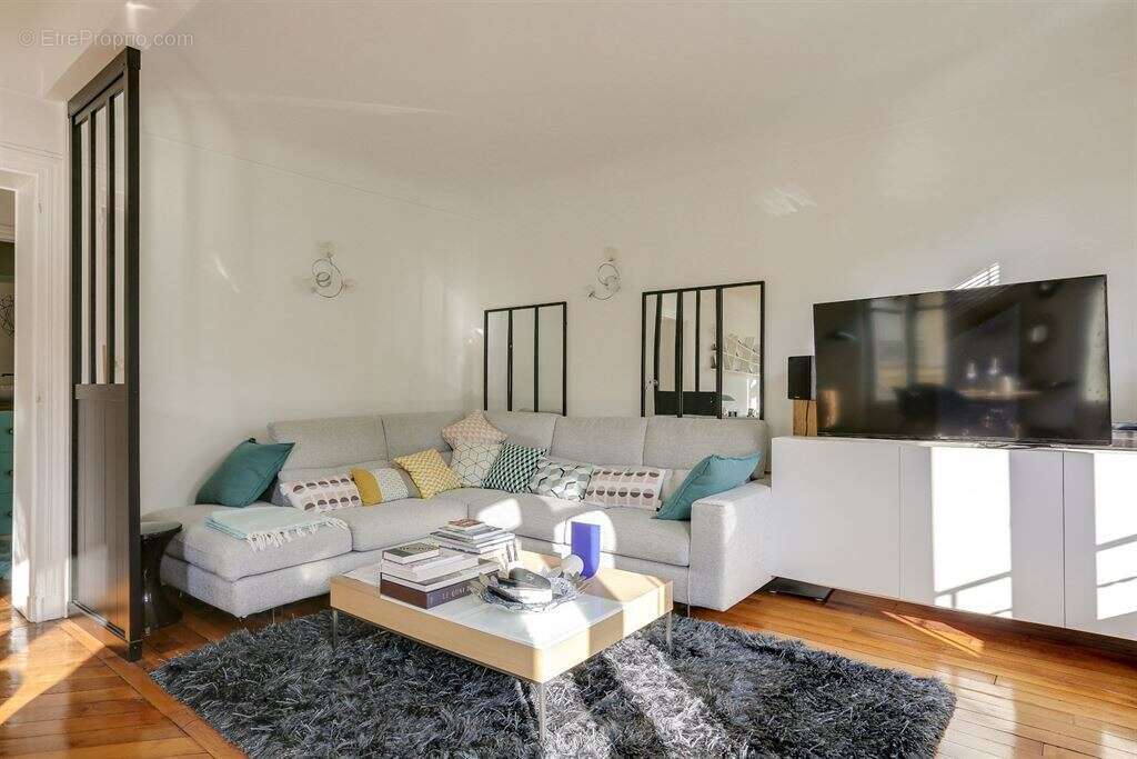 Appartement à PARIS-12E