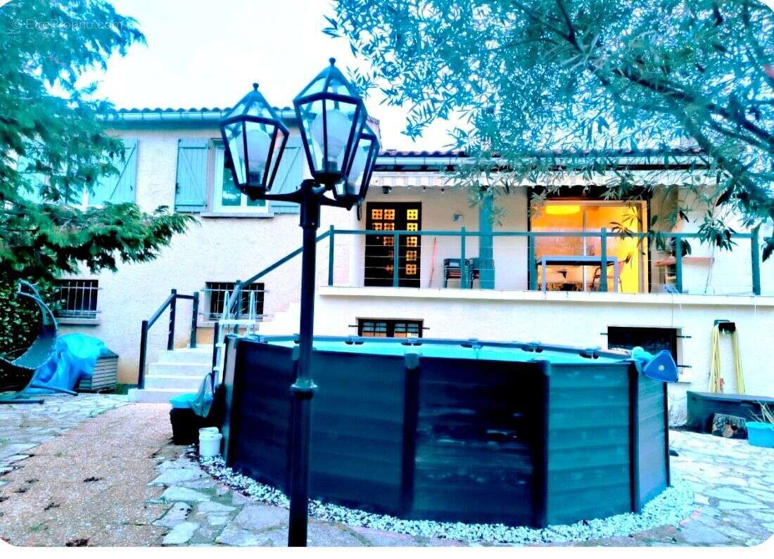 Maison à MONTAZELS