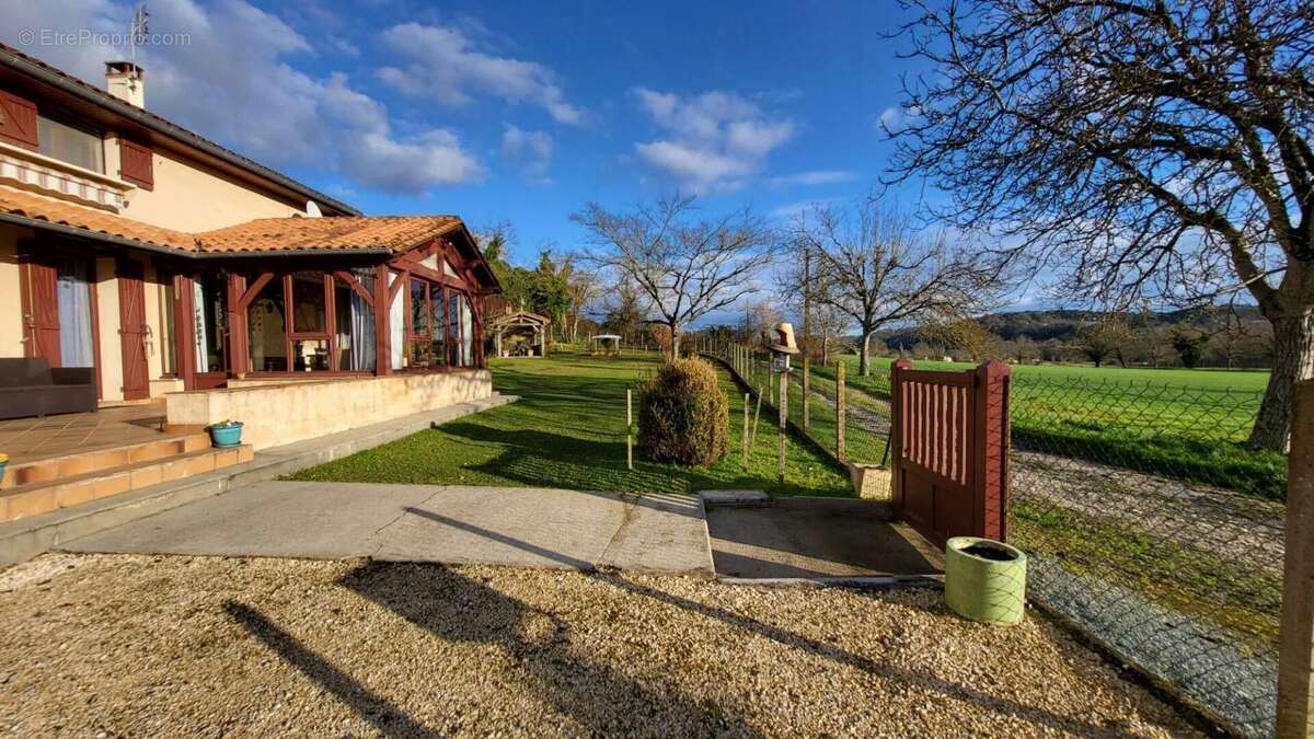 Maison à GRIGNOLS