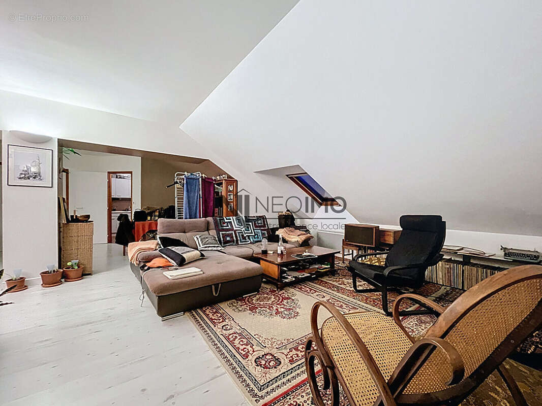 Appartement à NEUFCHATEAU