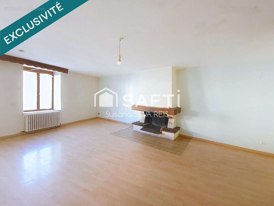 Photo 9 - Appartement à VILLERSEXEL