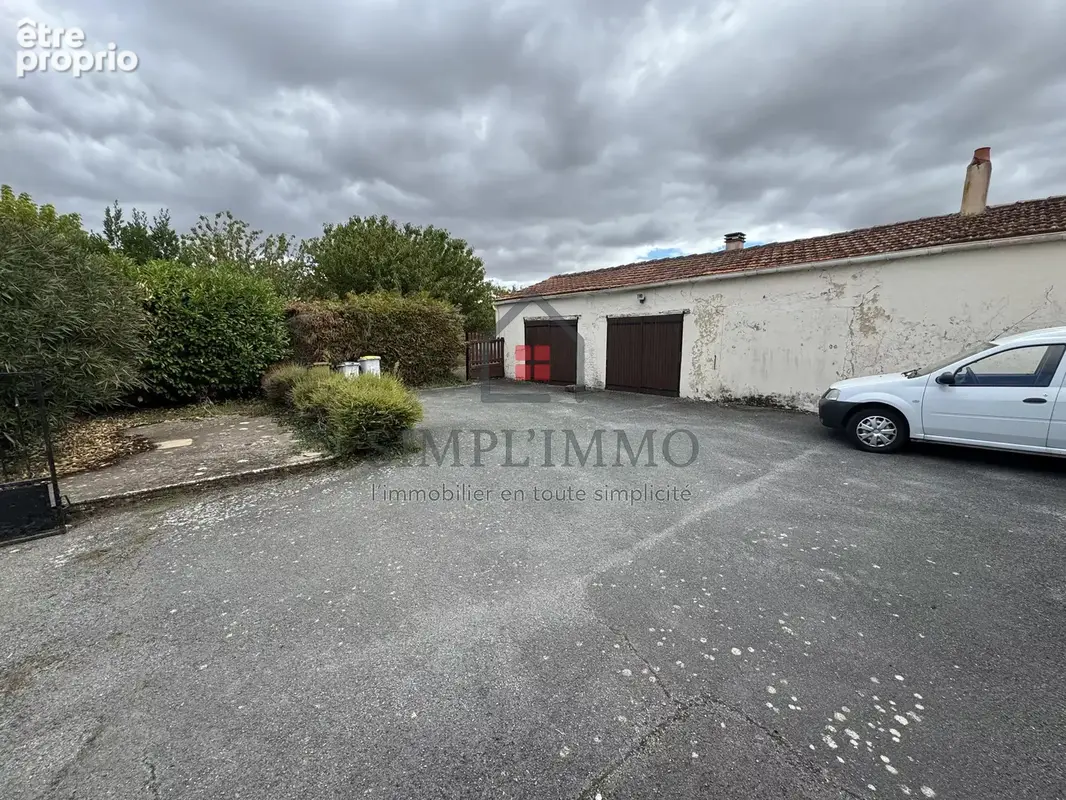 Maison T5 + garages SAINT-AGNANT - photo 3