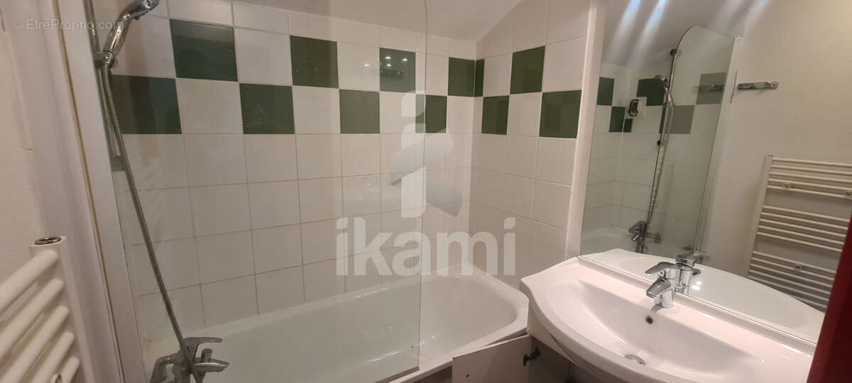 Appartement à SAINT-FRANCOIS-LONGCHAMP