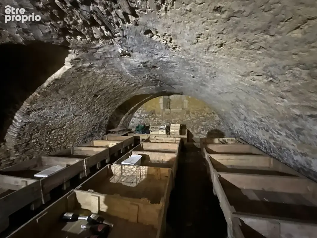 Demeure historique - ferme manoir sur 14000m² - photo 9
